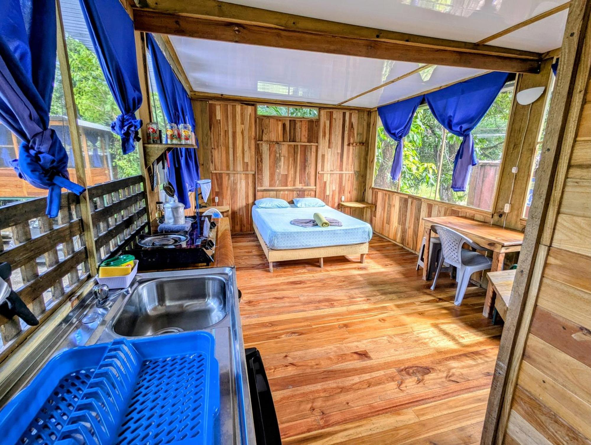 Arboura Eco Cabins Увита Екстериор снимка