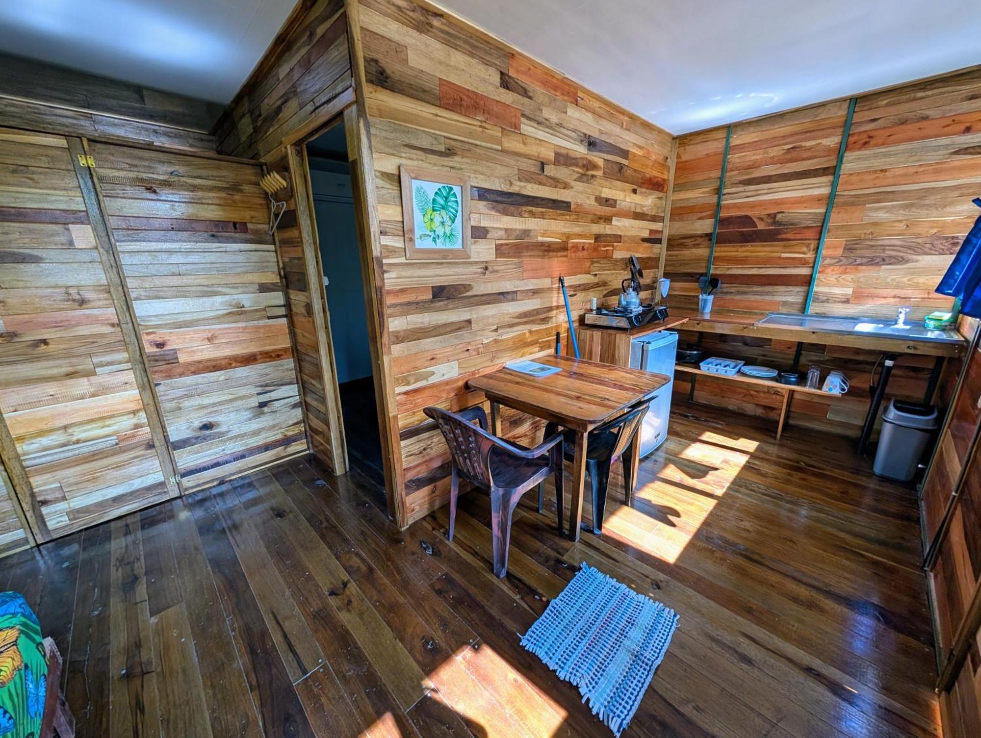 Arboura Eco Cabins Увита Екстериор снимка